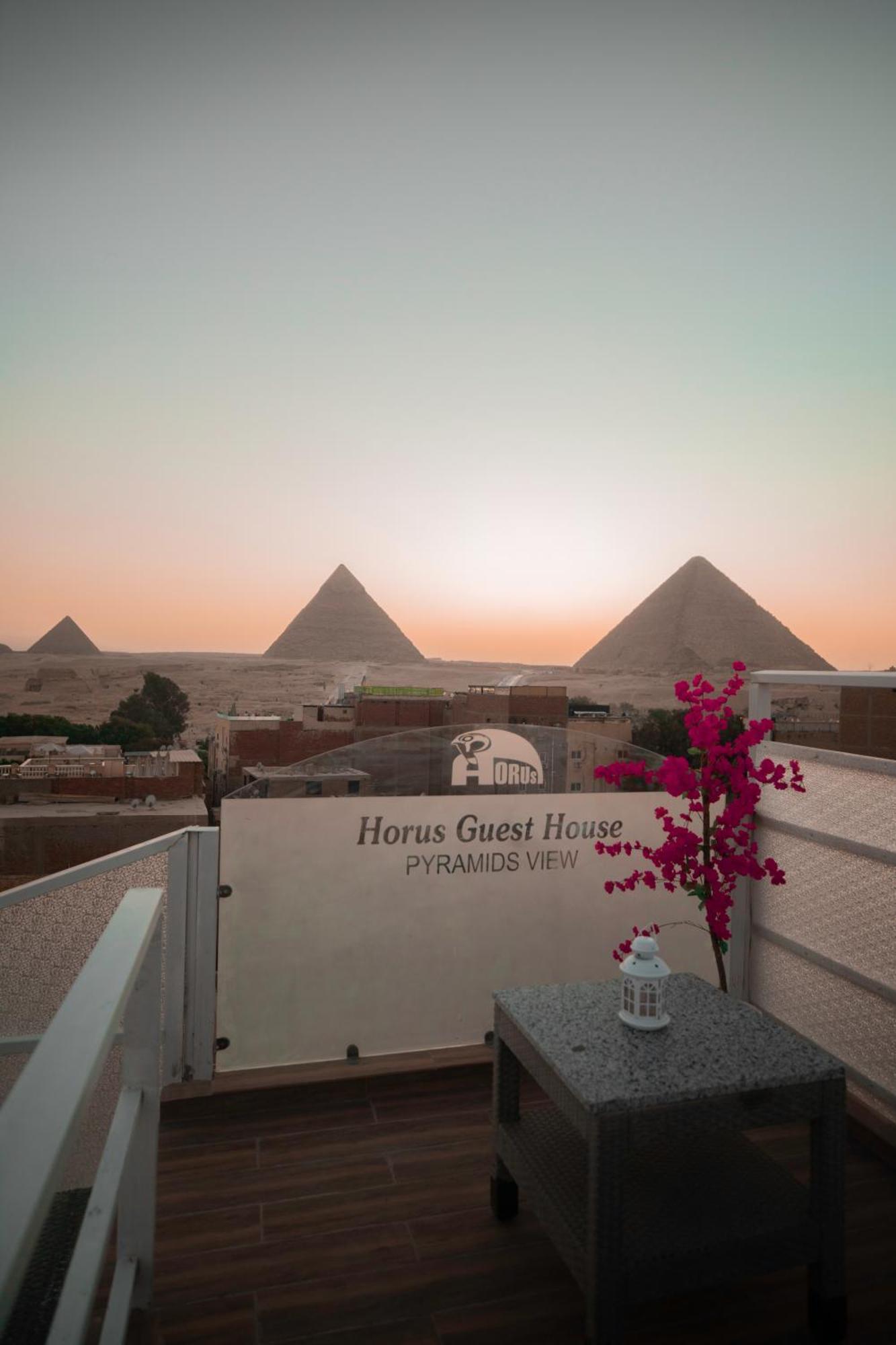 Horus Guest House Pyramids Kafret el-Gabal Exterior photo